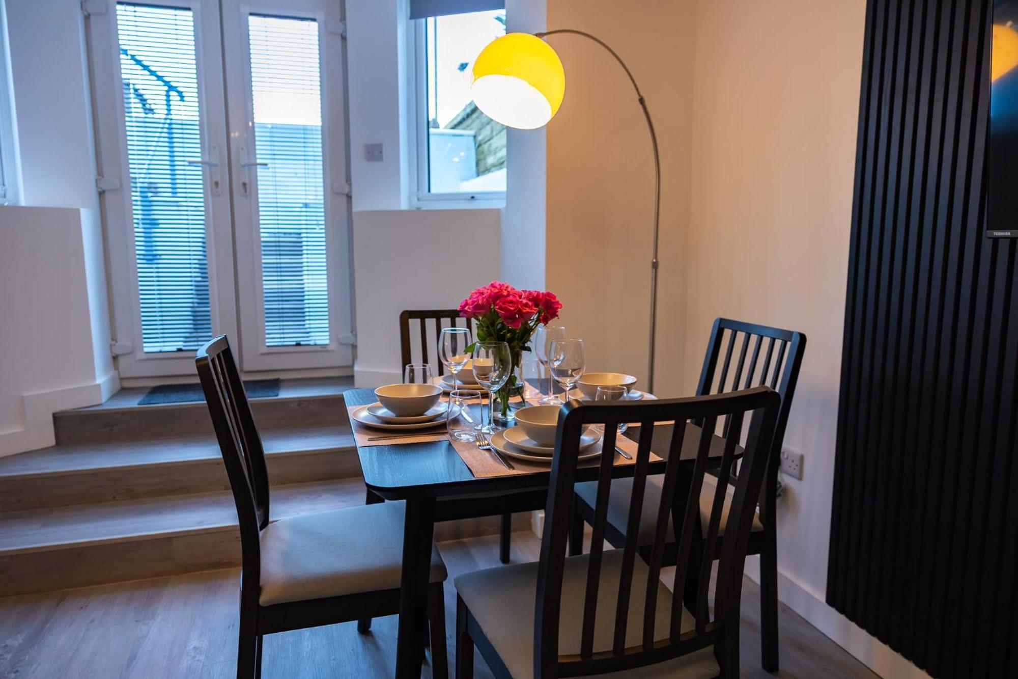 Sunbeam House 1 Pet Friendly Apartment