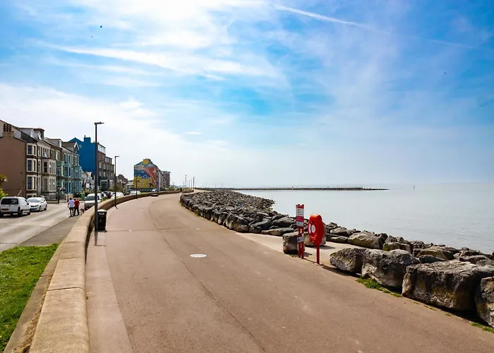 Sunbeam House 1 Morecambe Pet Friendly